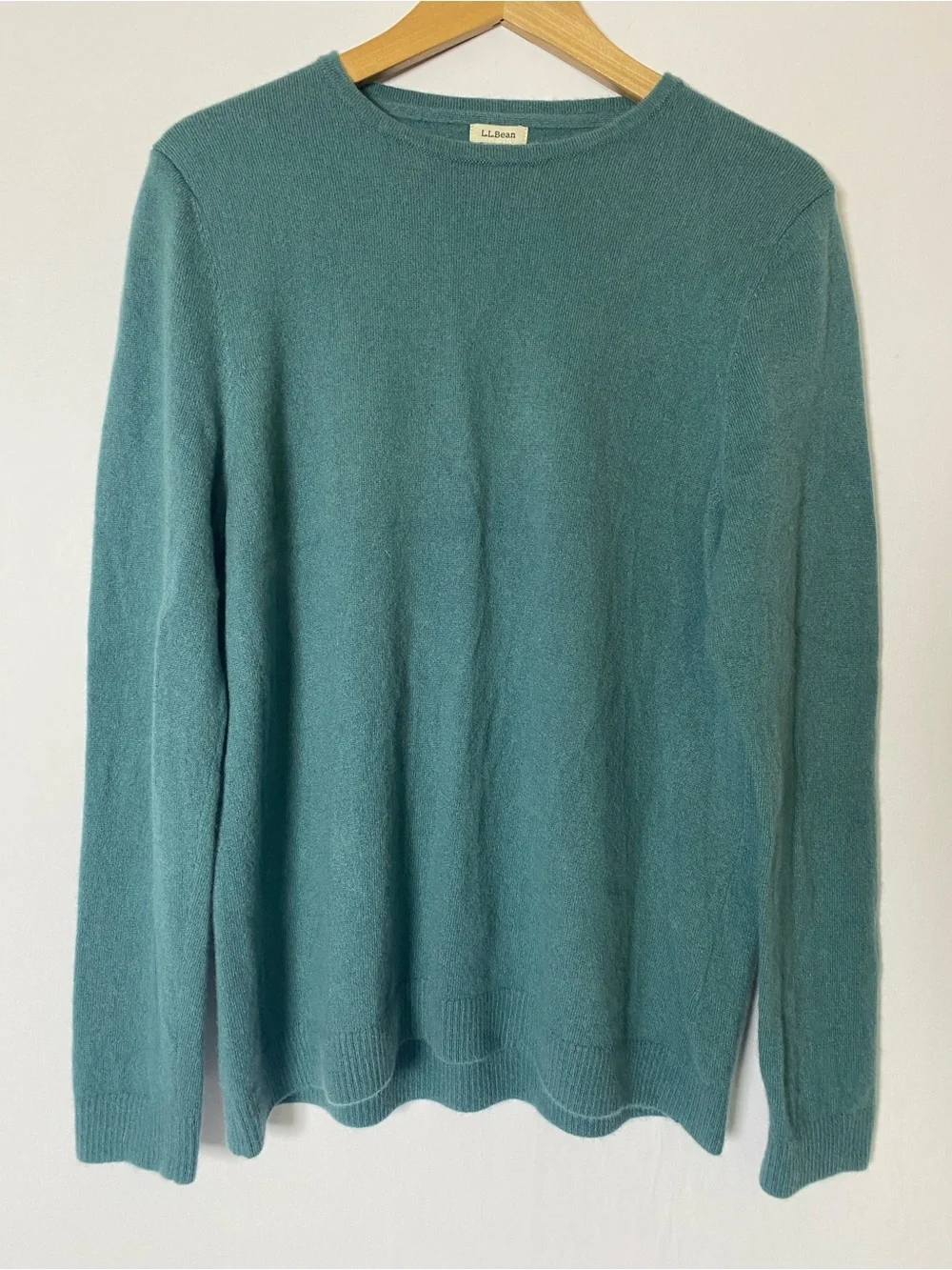 L.L. Bean Women's Classic Cashmere Crewneck Teal Green 1X Fitted - Picture 2 of 8